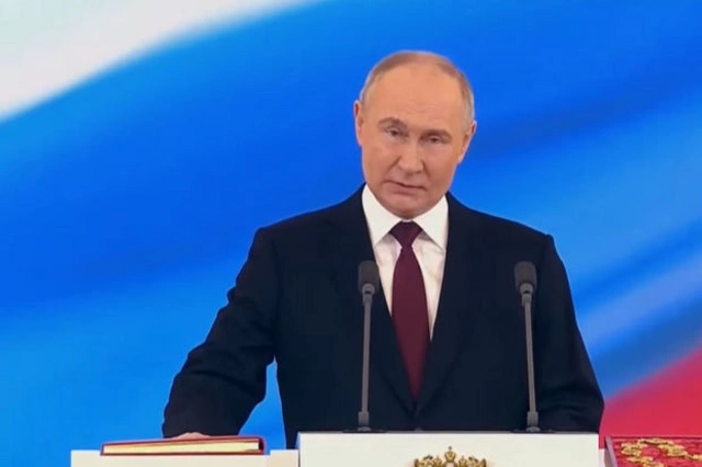 Путин официально вступил в должность президента России на шестилетний срок - ОБНОВЛЕНО + ВИДЕО